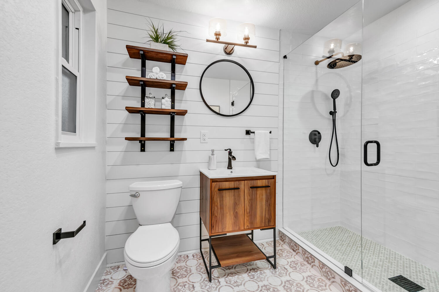 Carr Street Renovation — image 3